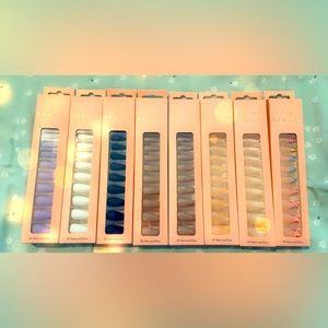 Brand New Tip Beauty Matte 24ct Nail Set💅